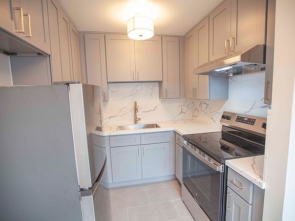 5th image of 777 Arguello Blvd APT 204