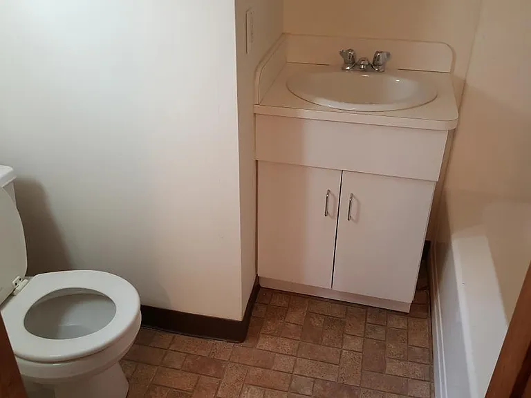 29 Jeffries St #1 — Photo 4
