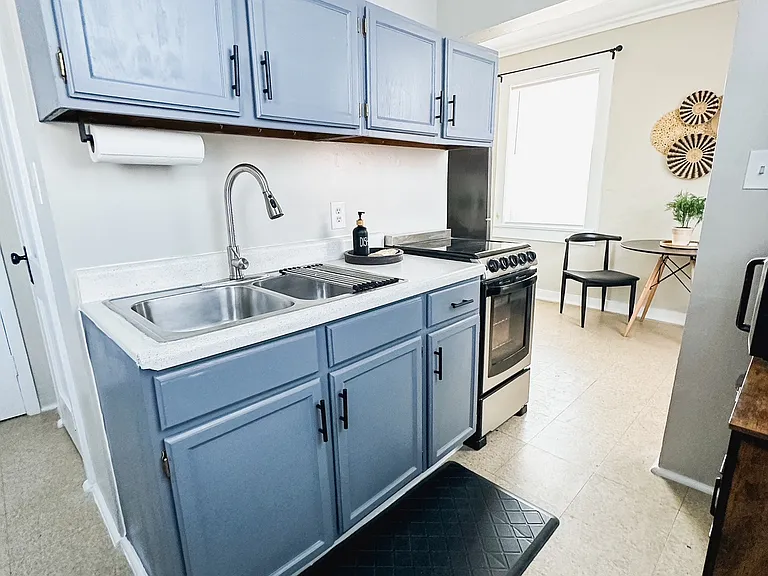 101 E Benton St #1 — Photo 10