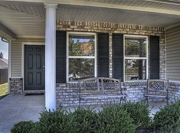 2nd image of 4020 Randall Ln