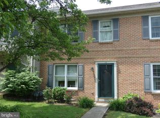 102 Stonecrest Ct, Stevens, PA 17578