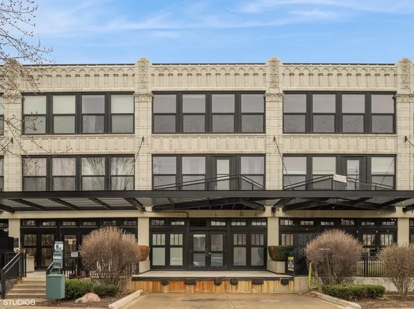 1151 W 14th Pl #314, Chicago, IL 60608