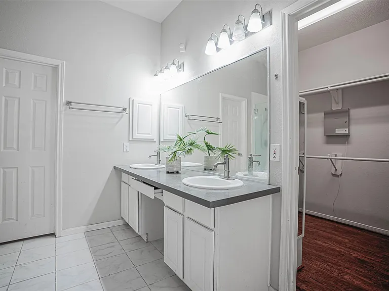 3706 Heritage Colony Dr — Photo 23