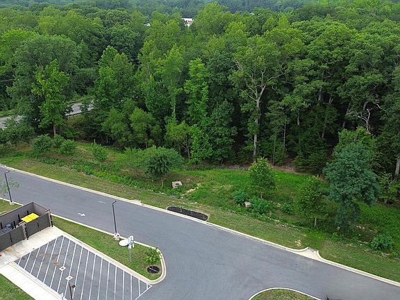 3rd image of Millstone Landing Rd