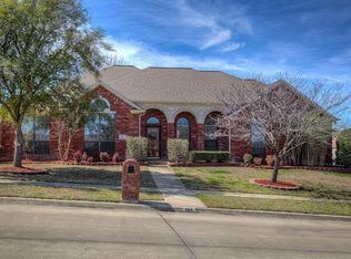 124 Paige Ln, Forney, TX 75126