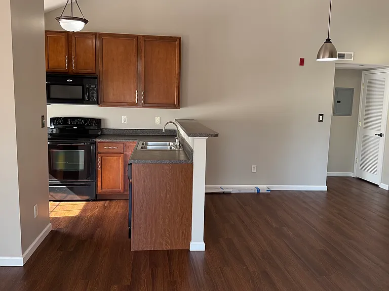 8302 Spring Creek Ln #302 — Photo 9