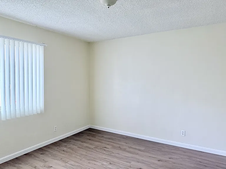 4830 Canoga St #A — Photo 7