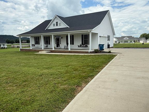 3rd image of 50 Ash Rd