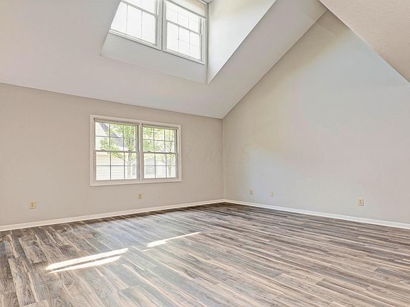 5th image of 8383 Orchard Knoll Ln
