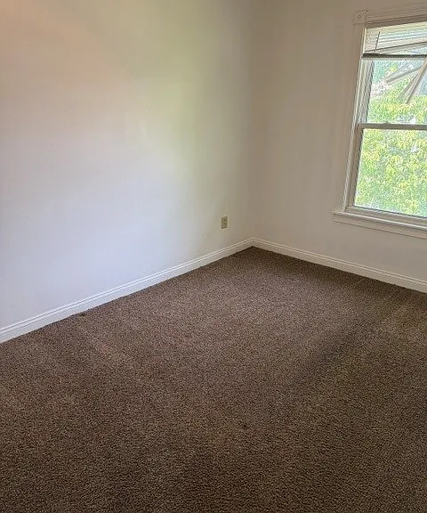 2910 N Park Ave — Photo 12