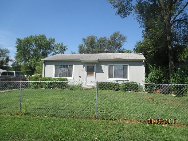 1st image of 7314 S 71st St