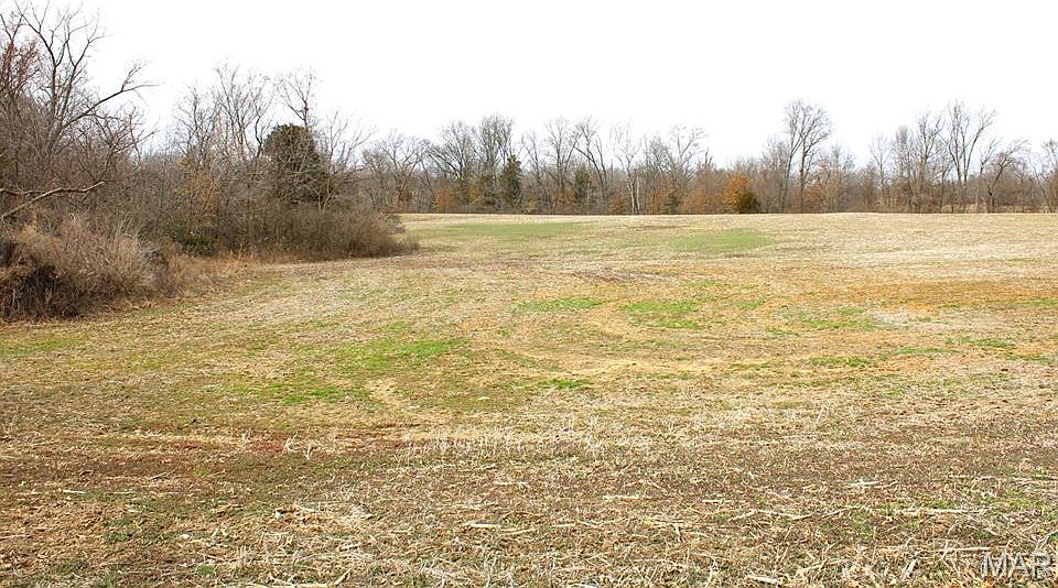 2nd image of 3 Monroe Rd #875
