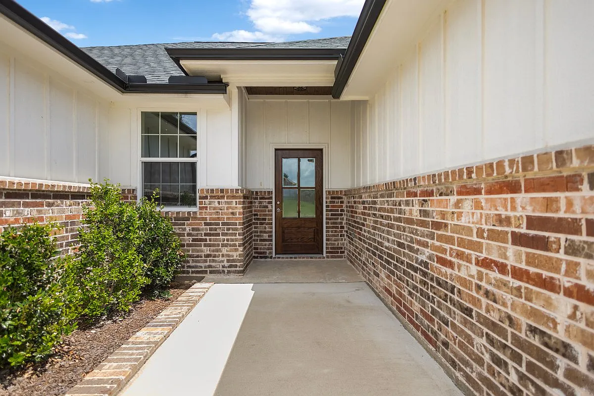 113 Hay Meadow Dr — Photo 3