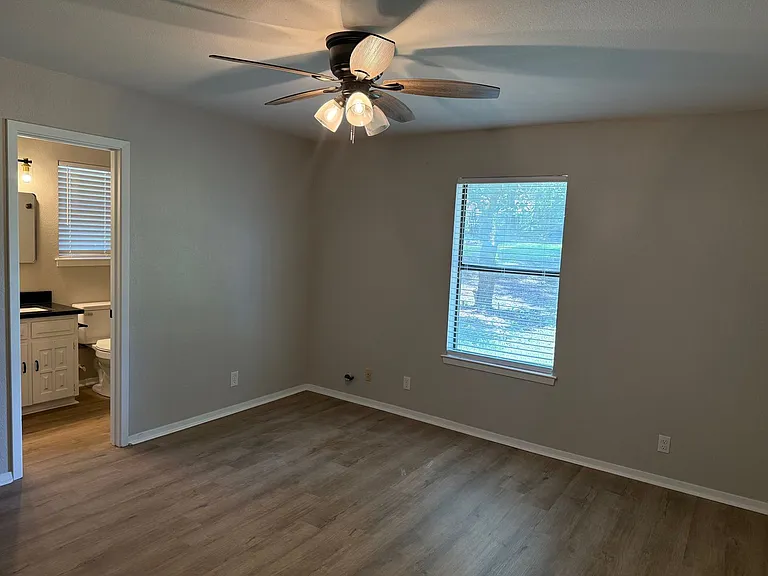 11375 Overland Trl — Photo 6