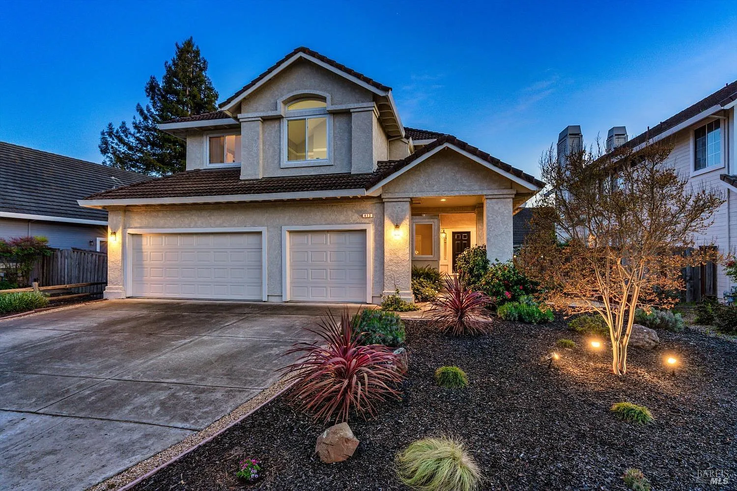 413 Redrock Way - Photo 2