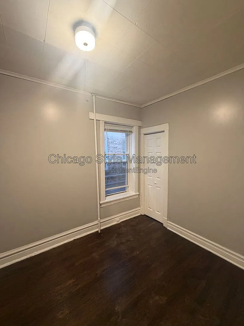 3 bed, 1.0 bath, $1,550 — Photo 1