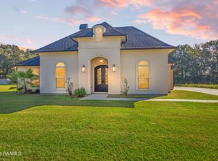 288 Christian Point Rd, Opelousas, LA 70570