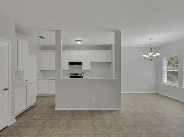 711 Parkplace Rdg #711, Princeton, TX 75407