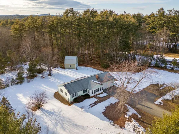 41 Long Plains Road, Buxton, ME 04093