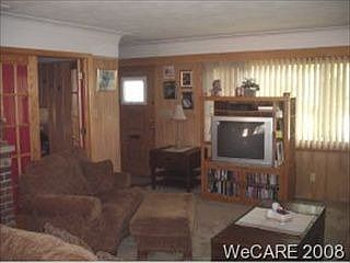 4th image of 1222 Lakewood Ave