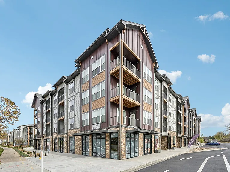 The Quarry Luxury Apartments — Photo 23