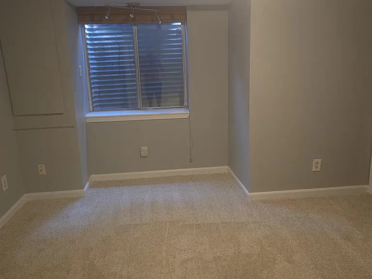 10308 W 81st Ave — Photo 11