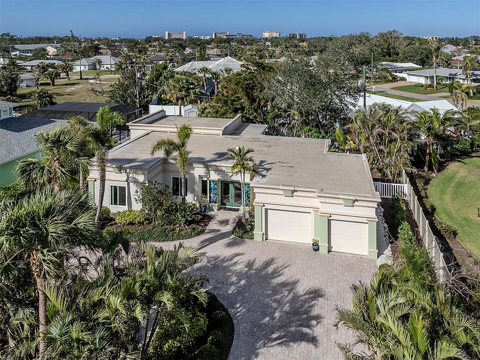 1st image of 333 BAYSHORE DRIVE