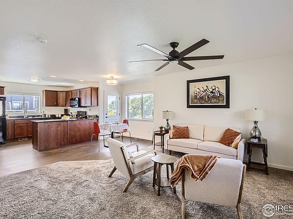 4th image of 3660 W 25th St #704
