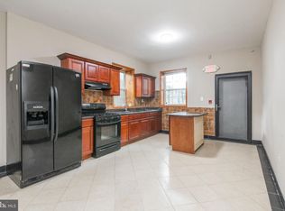 1330 W Girard Ave #1R, Philadelphia, PA 19123
