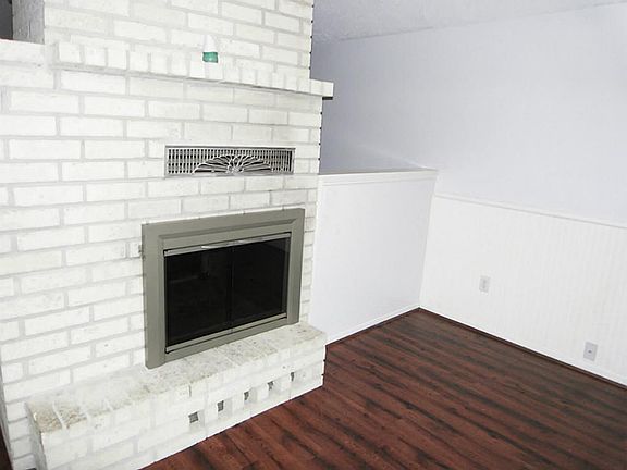 5th image of 418 Concordia Dr