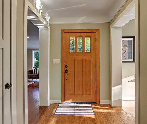 3rd image of 17510 Ballinger Way NE
