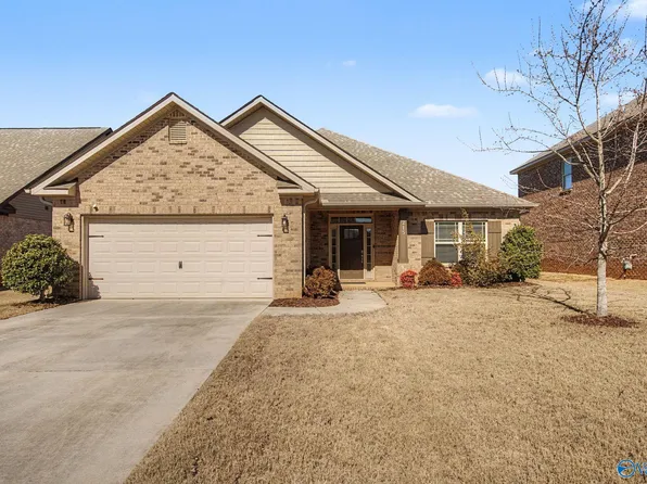 215 Iron Cir, Meridianville, AL 35759