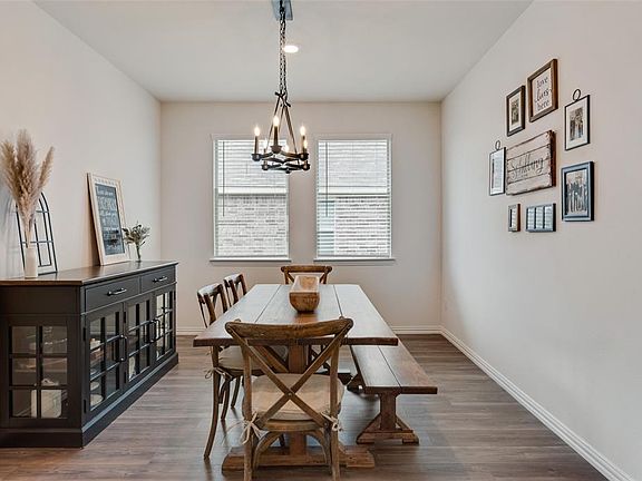 4th image of 2128 Whispering Sage Blvd