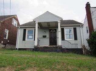 530 N 7th St, Jeannette, PA 15644