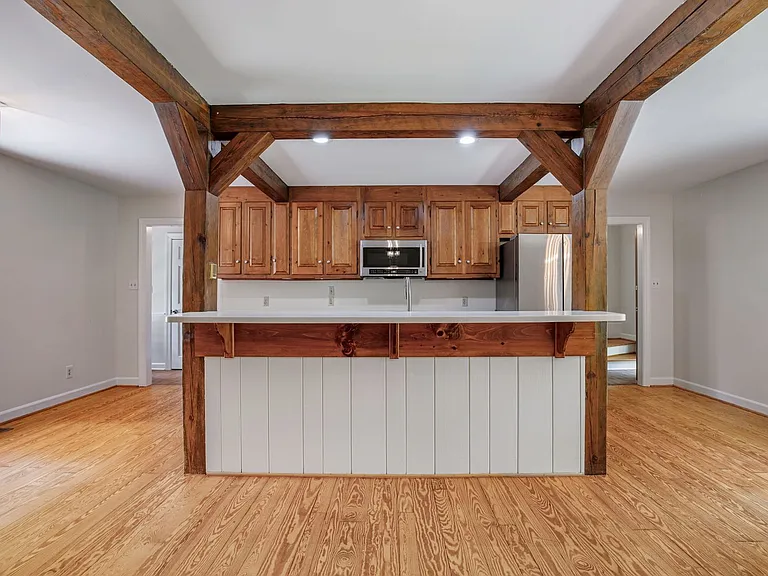 4320 Providence Rd — Photo 8