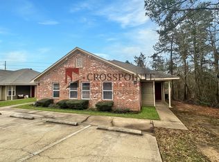 8651 Mansion Creek Cir, Tyler, TX 75707