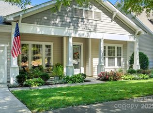 1314 Sarandon Dr, Matthews, NC 28104