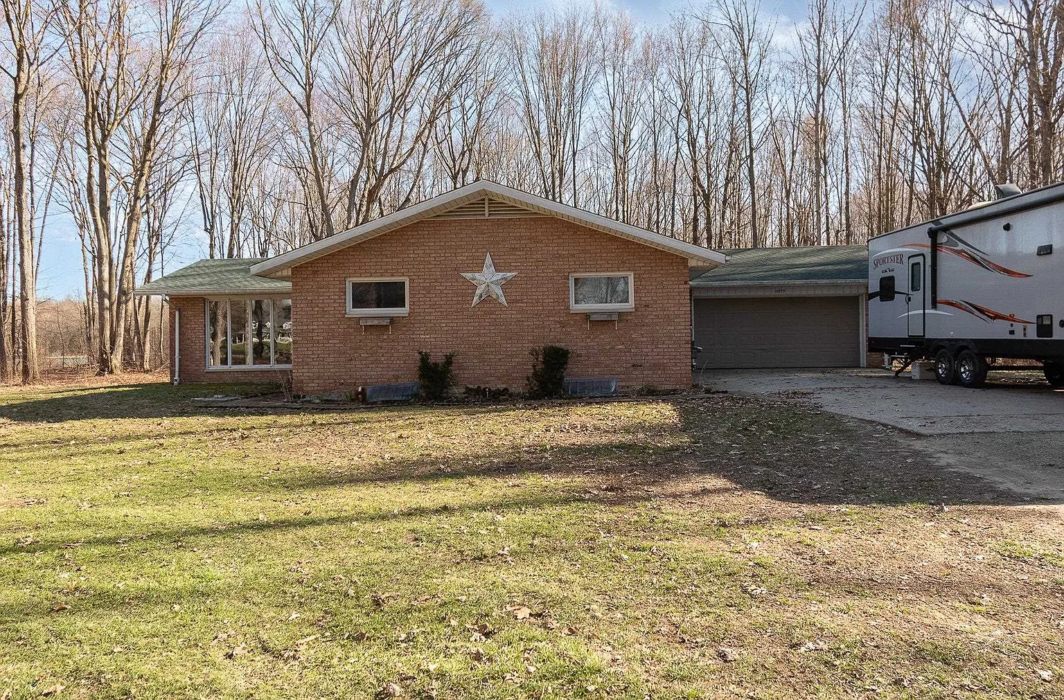 10775 Swan Creek Rd photo 1