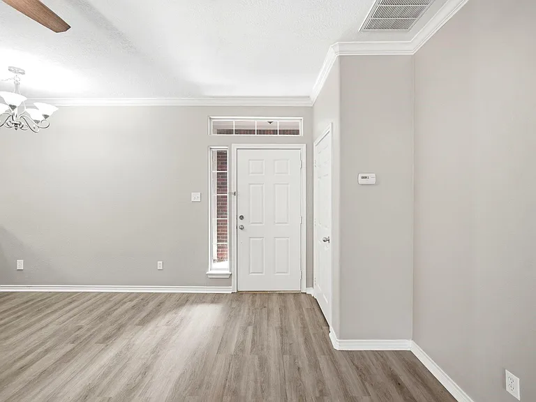 1612 Culture Ln — Photo 6