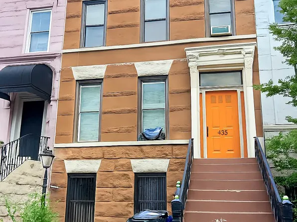 435 Macon Street image 1 of 17