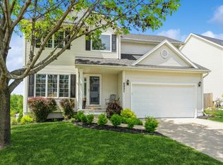 5031 Cherrywood Dr, West Des Moines, IA 50265