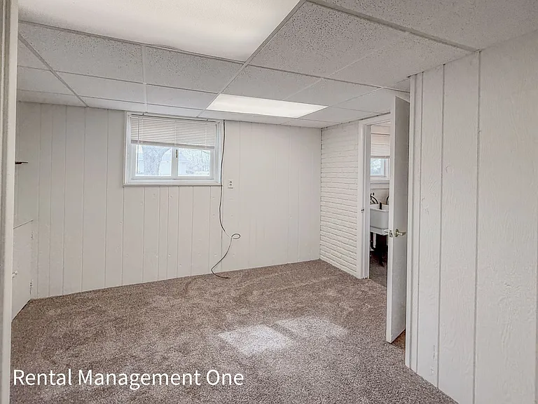 5604 Haymeadow Dr — Photo 27