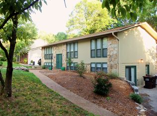 8948 Shallowford Rd, Knoxville, TN 37923