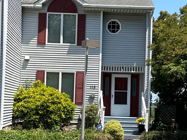115 Scotts Point, Hampton, VA 23663