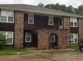 11423 E 71st St, Raytown, MO 64133