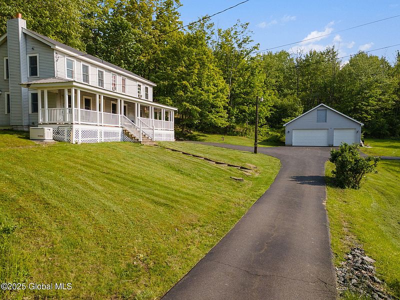 3rd image of 57 Gettle Road