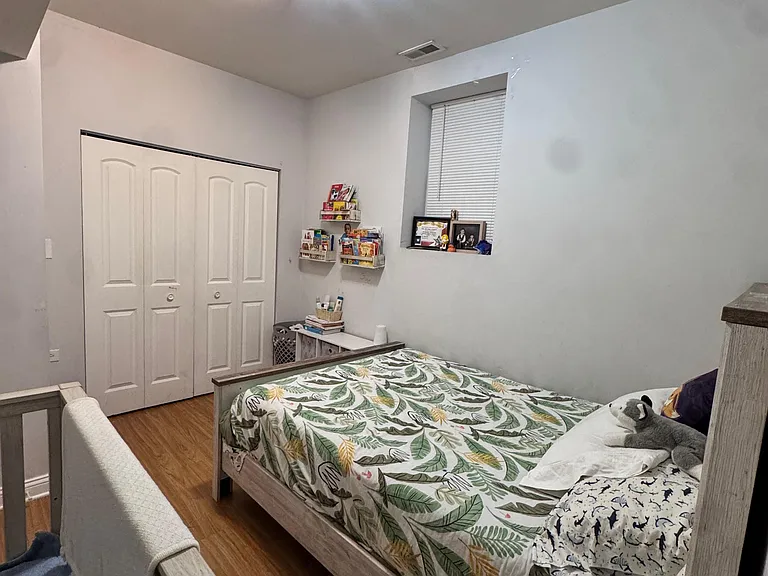 4415 S Sawyer Ave #BF — Photo 7