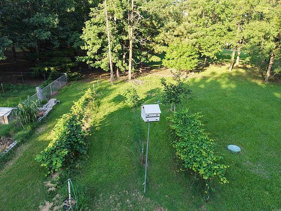 5th image of 148 Dogwood Springs Ln