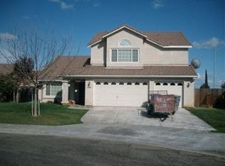 1489 Hickory Ave, Madera, CA 93637