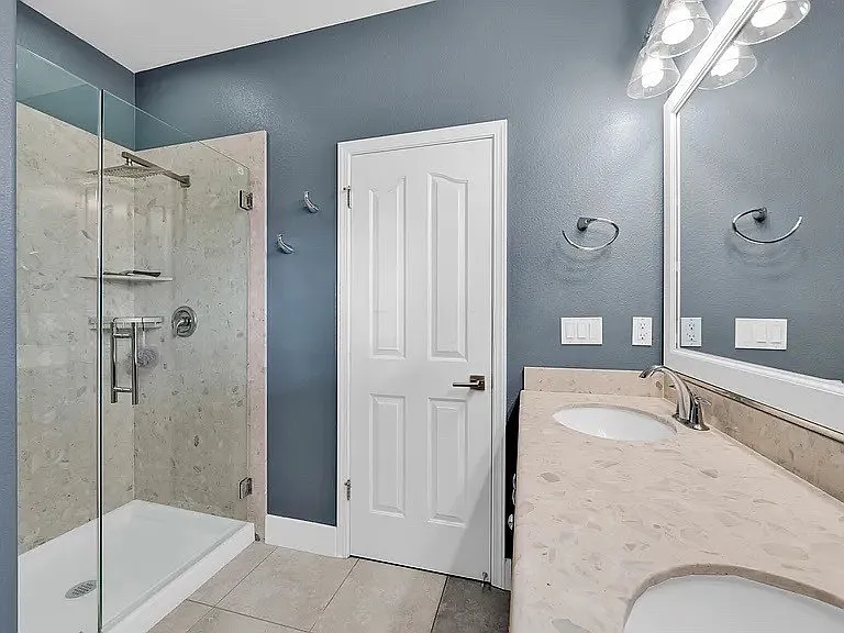 261 Esfahan Ct — Photo 10